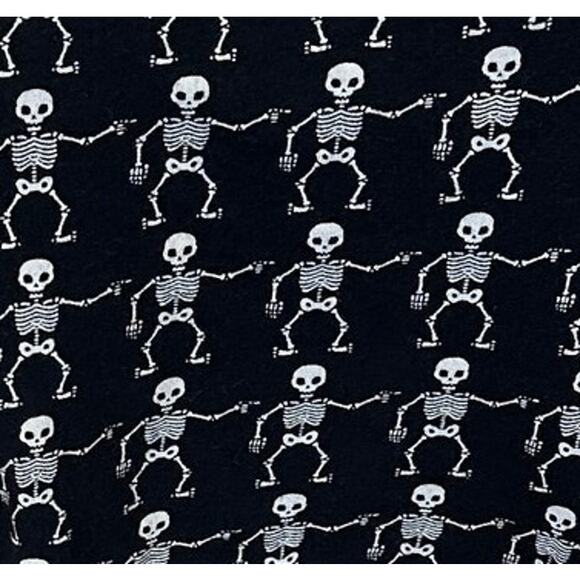 Skelton Black Cropped Baby Tee MEDIUM Spooky Goth Scrunchy Unique CheekyMontana - Picture 2 of 6